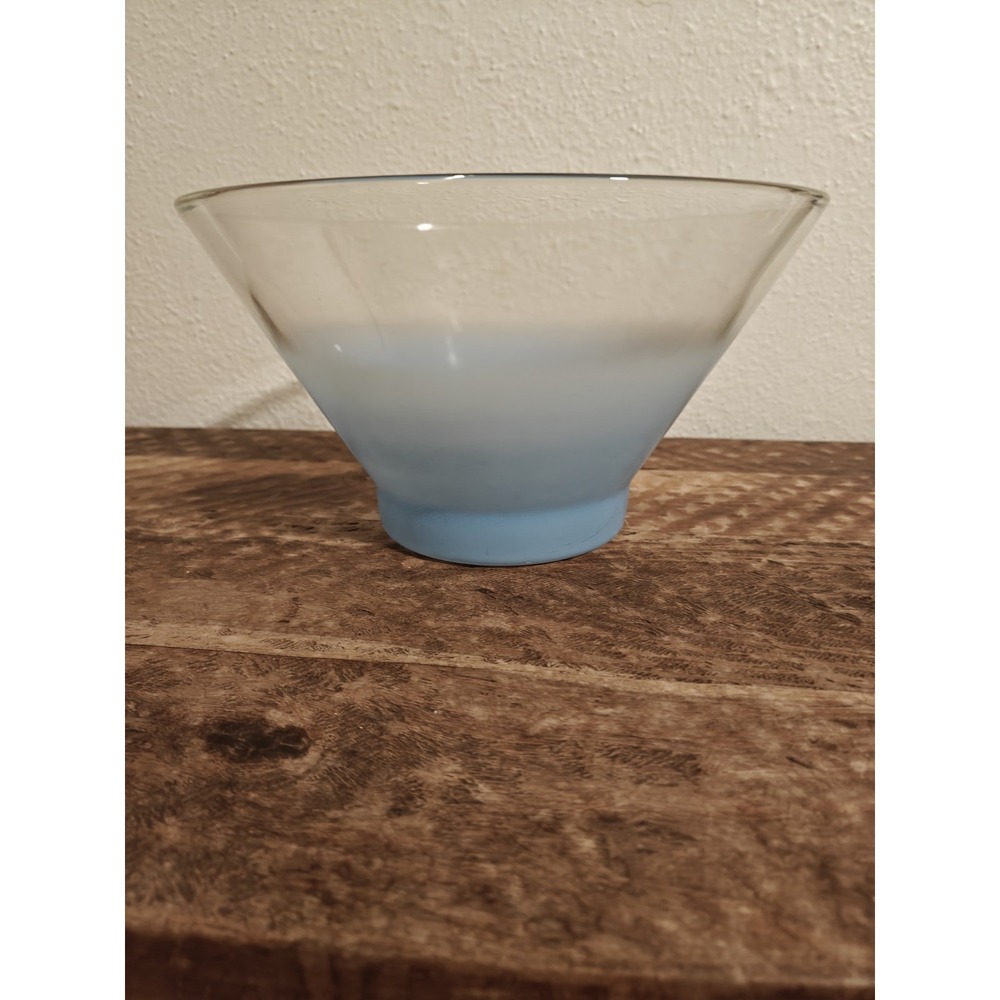 Blendo Powder Blue Fade Large Glass Bowl 1960s Party Serving Chip Dip Glassware